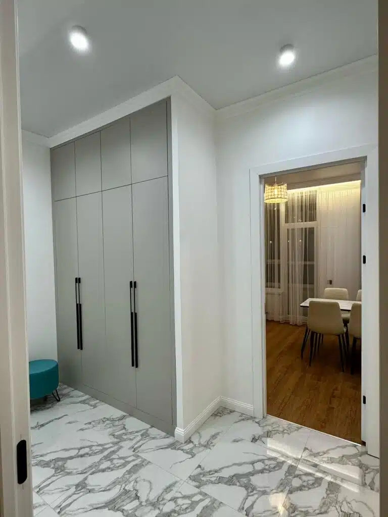 Шкафы собери сам в Астане 5 ★ WoodDecor Серый распашной шкаф в прихожую собери сам, Астана